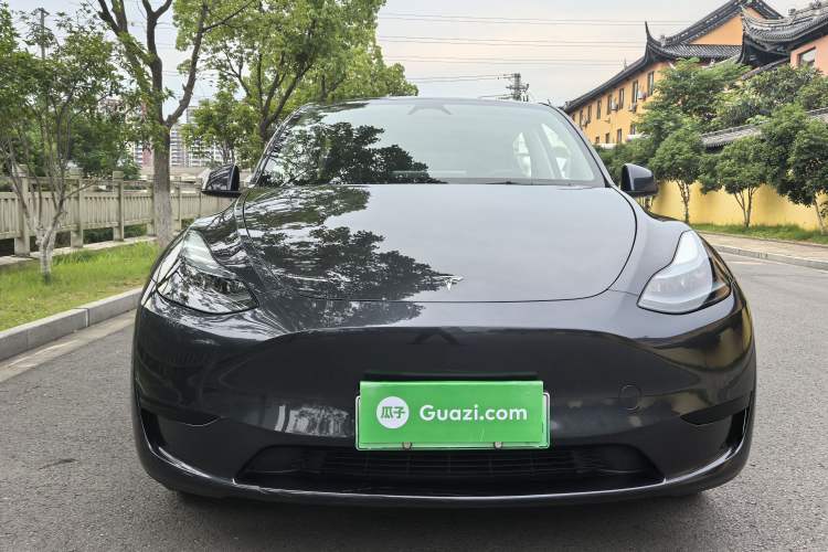 Used Tesla Model Y 2024 Rear-Wheel-Drive Version Exterior 3