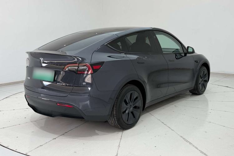 Used Tesla Model Y 2024 Rear-Wheel-Drive Version Exterior 3
