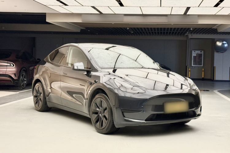 Used Tesla Model Y 2024 Rear-Wheel-Drive Version Exterior 3