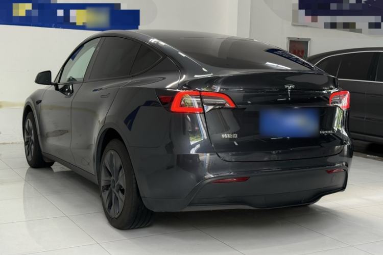 Used Tesla Model Y 2024 Rear-Wheel-Drive Version Exterior 3