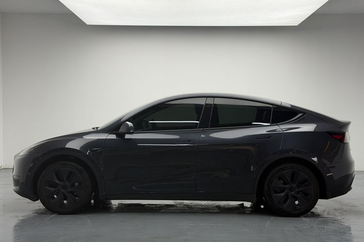 Used Tesla Model Y 2024 Rear-Wheel-Drive Version Exterior 3