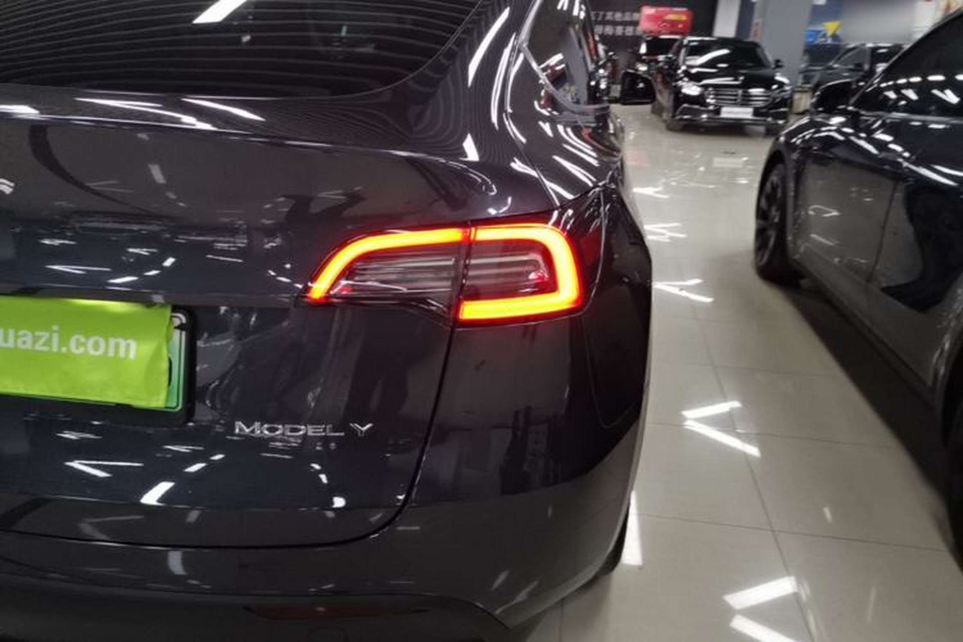 Used Tesla Model Y 2024 Rear-Wheel-Drive Version Exterior 3