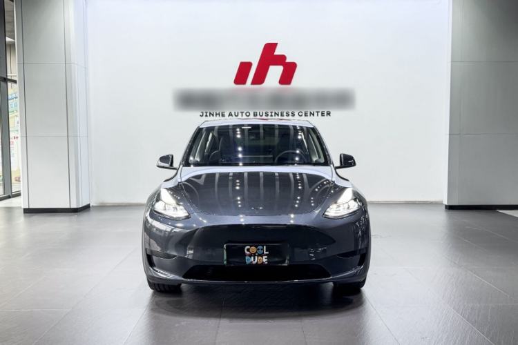 Used Tesla Model Y 2024 Rear-Wheel-Drive Version Exterior 4