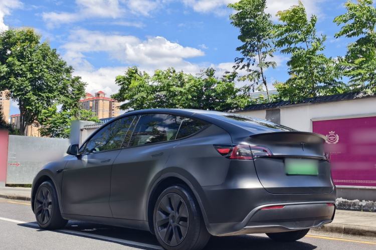 Used Tesla Model Y 2024 Rear-Wheel-Drive Version Exterior 5