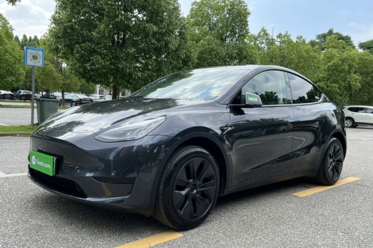 Used Tesla Model Y 2024 Rear-Wheel-Drive Version Exterior 5