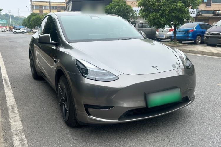Used Tesla Model Y 2024 Rear-Wheel-Drive Version Exterior 5