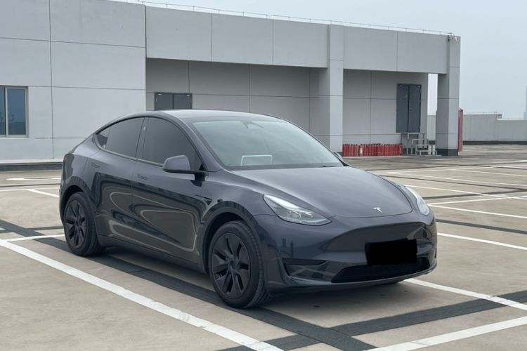 Used Tesla Model Y 2024 Rear-Wheel-Drive Version Exterior 5