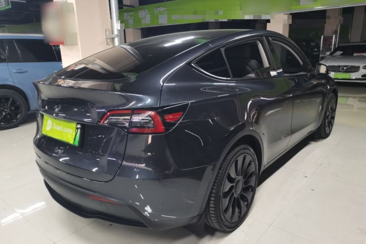 Used Tesla Model Y 2024 Rear-Wheel-Drive Version Exterior 5