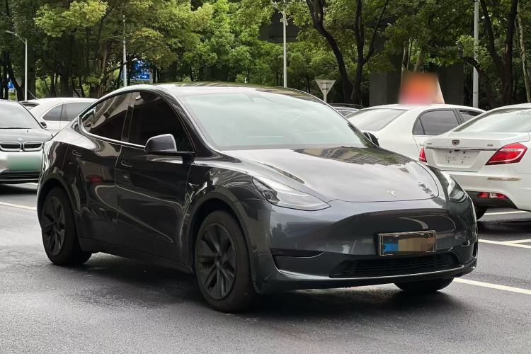 Used Tesla Model Y 2024 Rear-Wheel-Drive Version Exterior 5