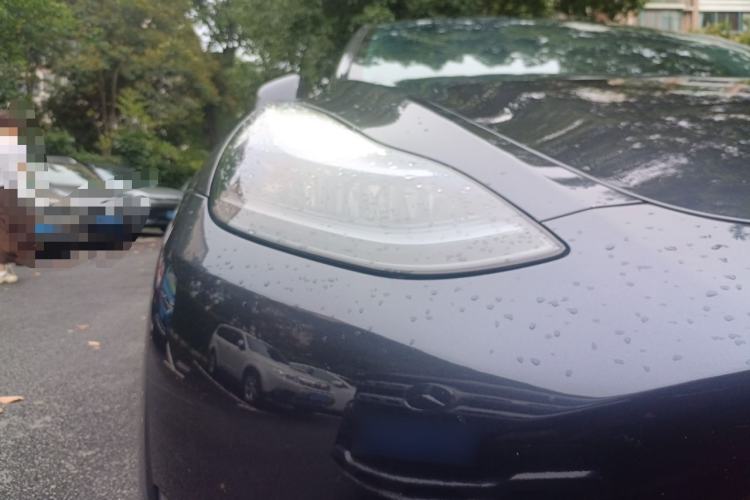 Used Tesla Model Y 2024 Long-Range All-Wheel-Drive Version Exterior 6