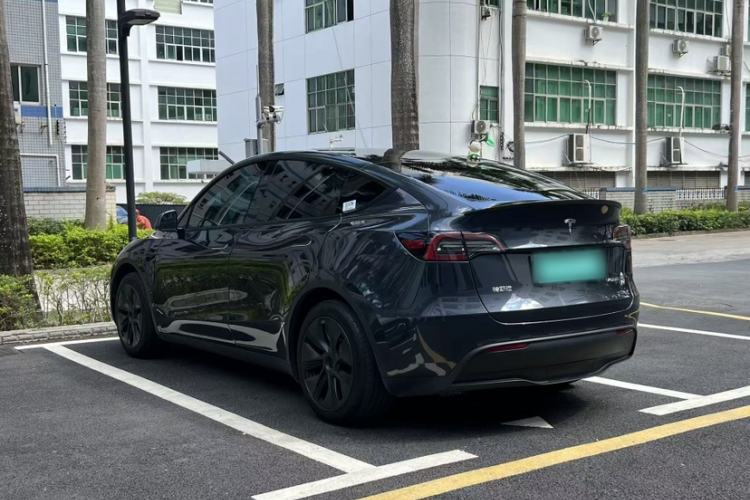Used Tesla Model Y 2024 Rear-Wheel-Drive Version Exterior 6