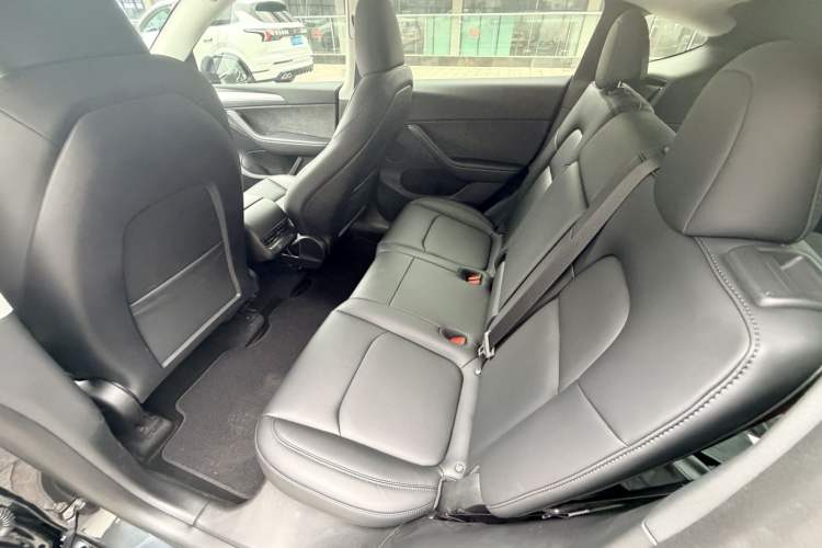 Used Tesla Model Y 2024 Rear-Wheel-Drive Version Exterior 7