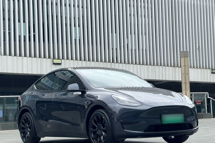 Used Tesla Model Y 2024 Rear-Wheel-Drive Version Exterior 7