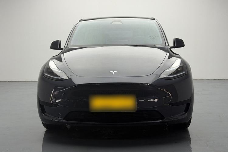 Used Tesla Model Y 2024 Rear-Wheel-Drive Version Exterior 9
