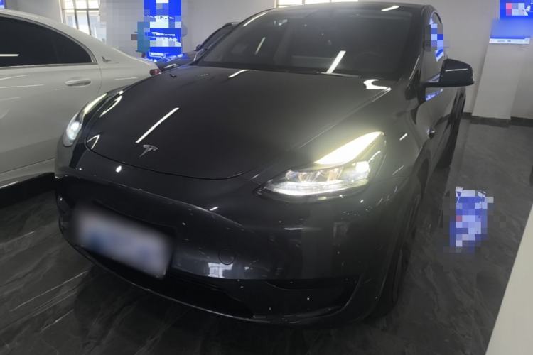 Tesla Model Y 2024 Rear-Wheel-Drive Version