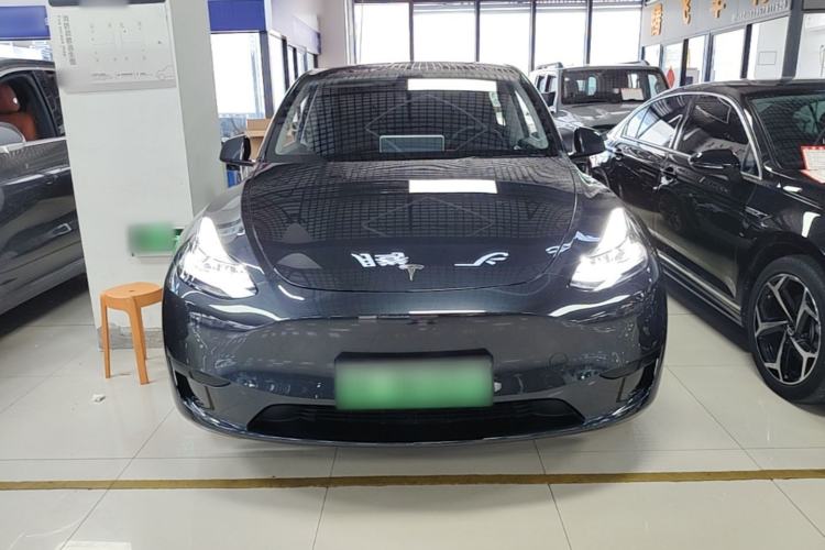 Used Tesla Model Y 2024 Rear-Wheel-Drive Version Front