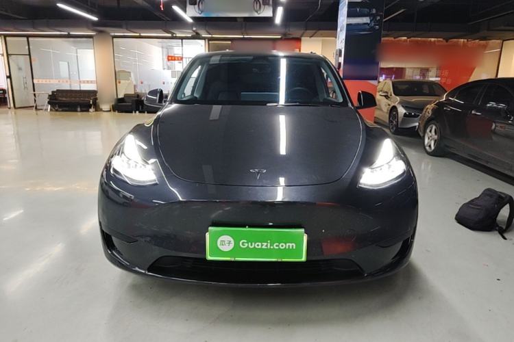 Used Tesla Model Y 2024 Rear-Wheel-Drive Version Front