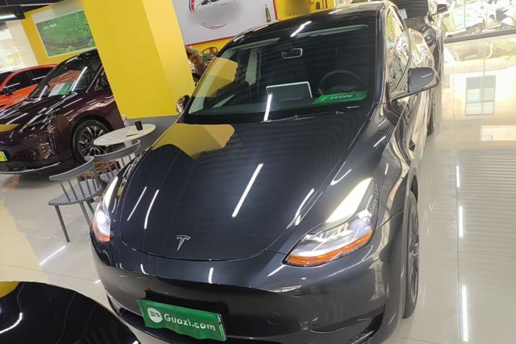 Used Tesla Model Y 2024 Rear-Wheel-Drive Version Front