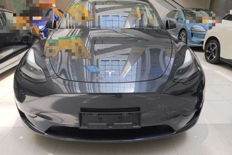 Used Tesla Model Y 2024 Rear-Wheel-Drive Version Front