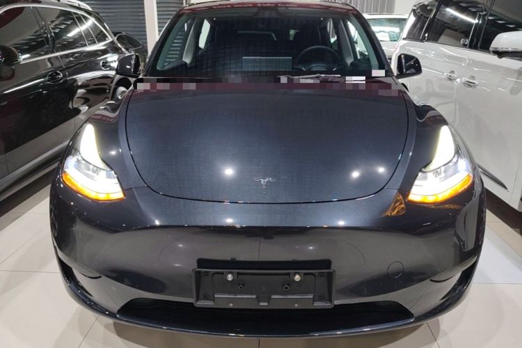 Used Tesla Model Y 2024 Rear-Wheel-Drive Version Front