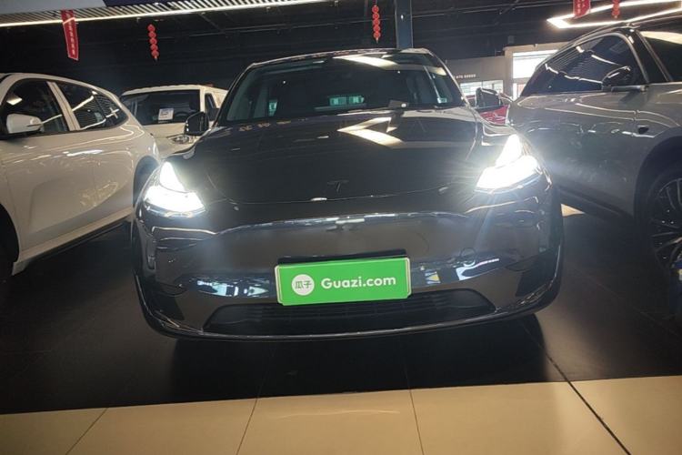 Used Tesla Model Y 2024 Rear-Wheel-Drive Version Front