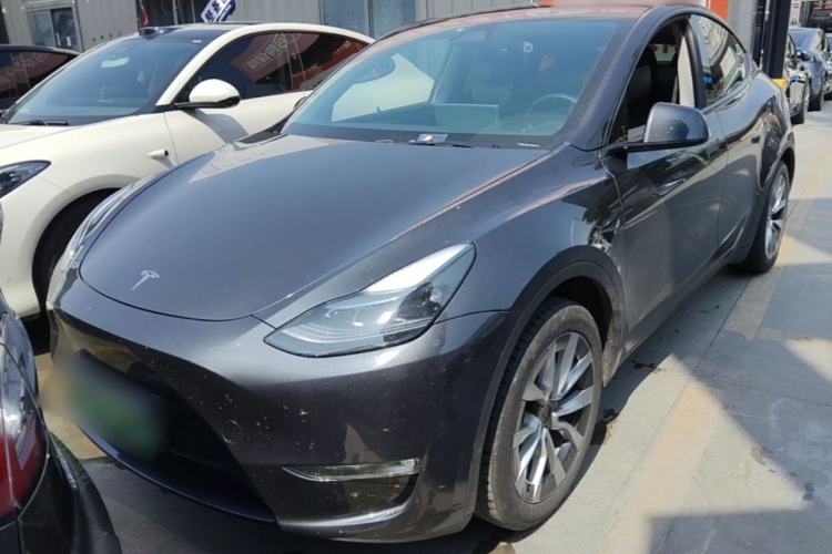 Used Tesla Model Y 2024 Rear-Wheel-Drive Version Front