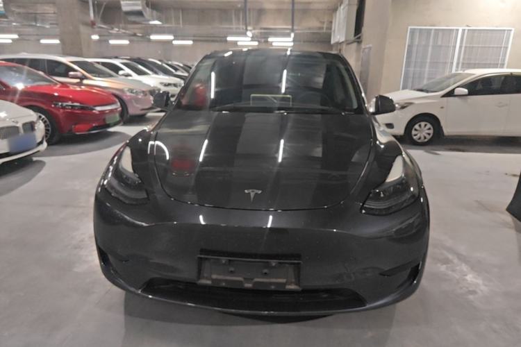 Used Tesla Model Y 2024 Rear-Wheel-Drive Version Front