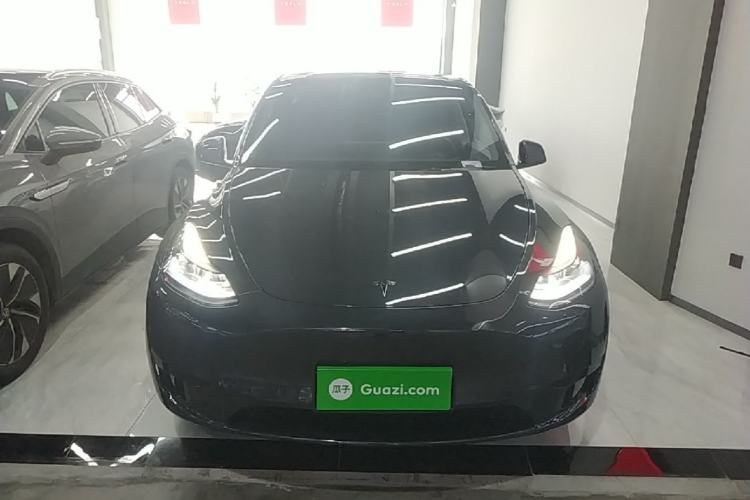 Used Tesla Model Y 2024 Rear-Wheel-Drive Version Front