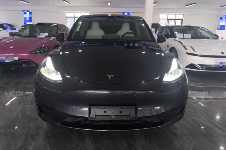 Used Tesla Model Y 2024 Rear-Wheel-Drive Version Front
