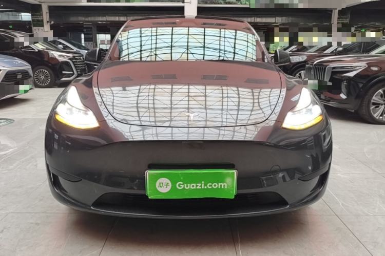 Used Tesla Model Y 2024 Rear-Wheel-Drive Version Front
