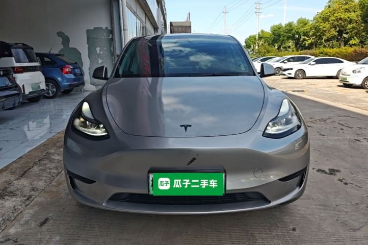 Used Tesla Model Y 2024 Rear-Wheel-Drive Version Front
