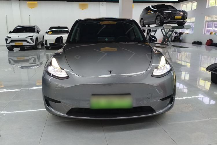 Used Tesla Model Y 2024 Rear-Wheel-Drive Version Front