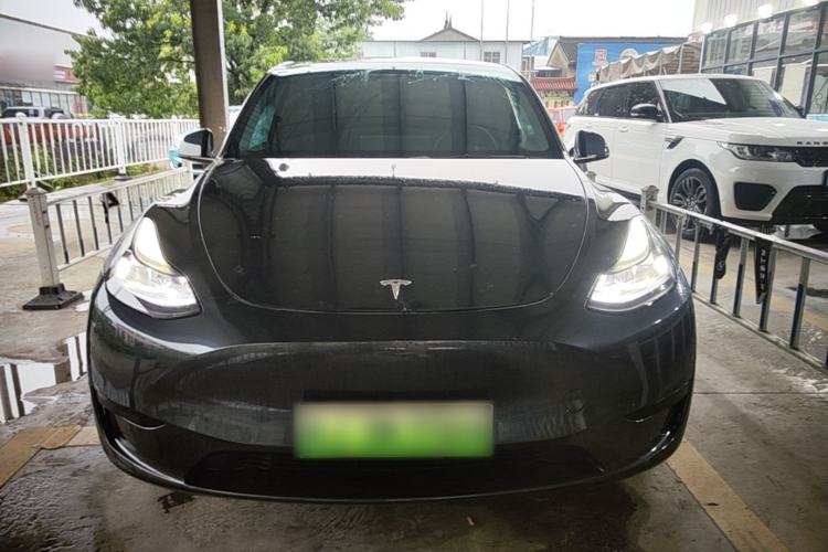 Used Tesla Model Y 2024 Rear-Wheel-Drive Version Front