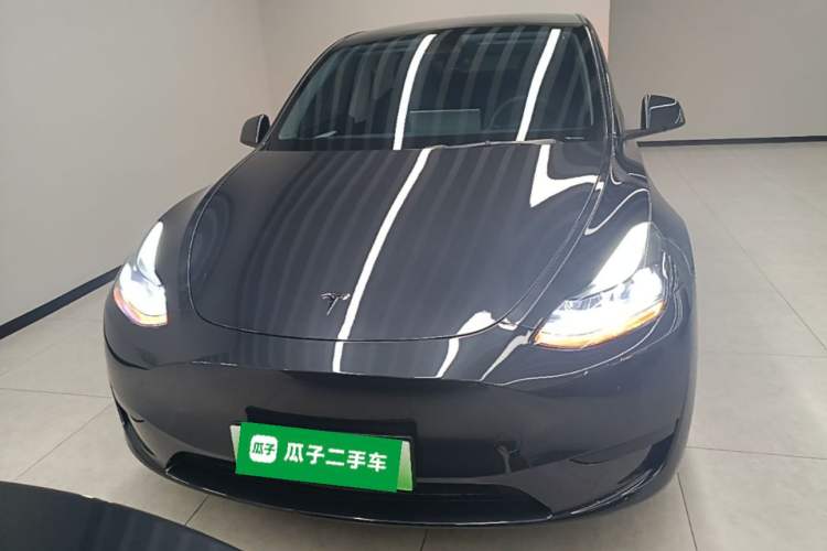 Used Tesla Model Y 2024 Rear-Wheel-Drive Version Front