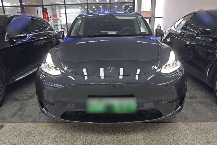 Used Tesla Model Y 2024 Rear-Wheel-Drive Version Front