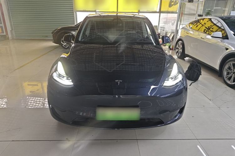 Used Tesla Model Y 2024 Rear-Wheel-Drive Version Front