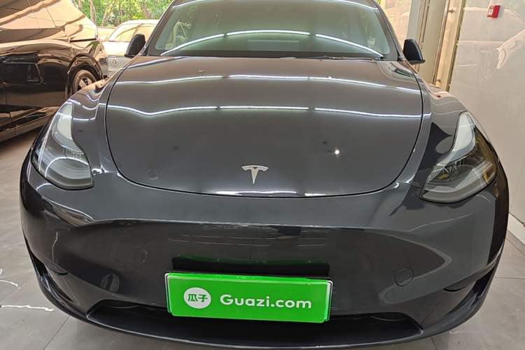 Used Tesla Model Y 2024 Rear-Wheel-Drive Version Front