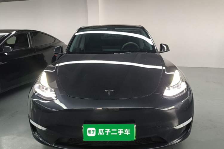 Used Tesla Model Y 2024 Rear-Wheel-Drive Version Front