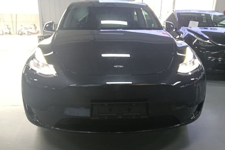 Used Tesla Model Y 2024 Rear-Wheel-Drive Version Front