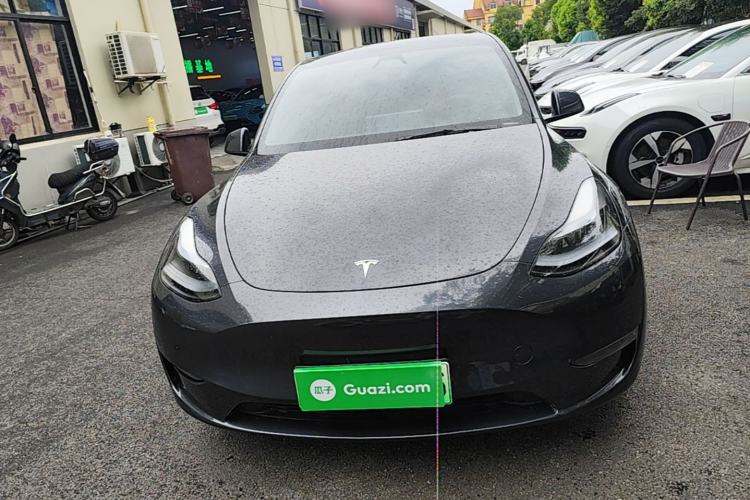 Used Tesla Model Y 2024 Long-Range All-Wheel-Drive Version Front