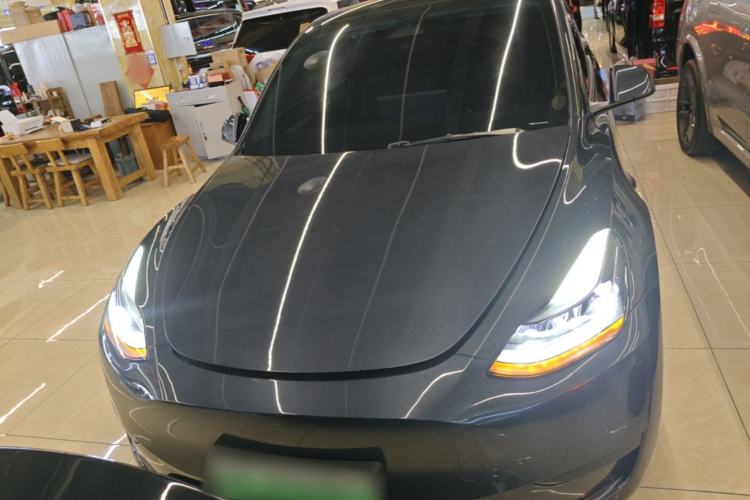 Used Tesla Model Y 2024 Rear-Wheel-Drive Version Front
