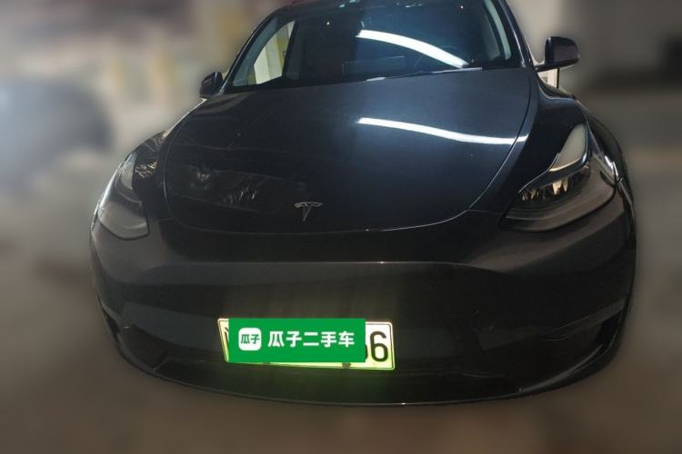 Used Tesla Model Y 2024 Long-Range All-Wheel-Drive Version Front