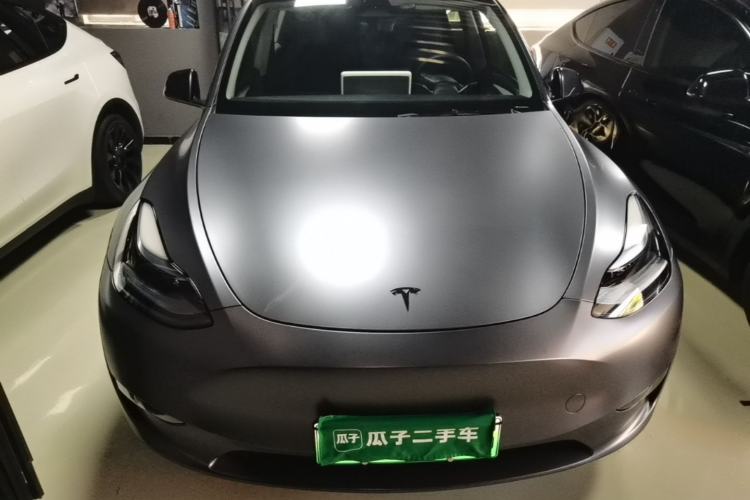 Used Tesla Model Y 2024 Long-Range All-Wheel-Drive Version Front