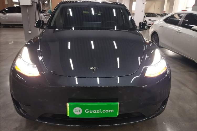 Used Tesla Model Y 2024 Rear-Wheel-Drive Version Front