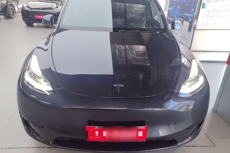 Used Tesla Model Y 2024 Rear-Wheel-Drive Version Front