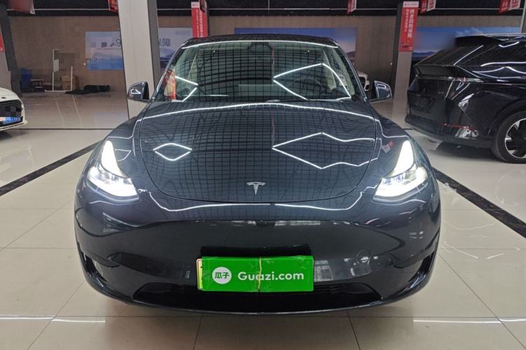 Used Tesla Model Y 2024 Rear-Wheel-Drive Version Front