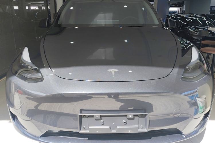 Used Tesla Model Y 2024 Rear-Wheel-Drive Version Front