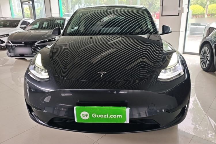 Used Tesla Model Y 2024 Rear-Wheel-Drive Version Front