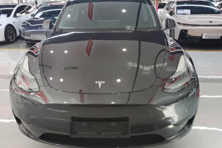 Used Tesla Model Y 2024 Rear-Wheel-Drive Version Front