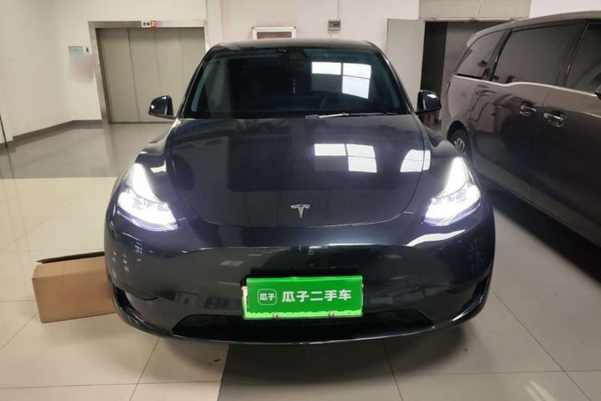 Used Tesla Model Y 2024 Rear-Wheel-Drive Version Front